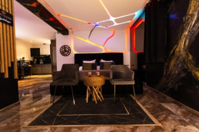 Krystalisya Room Suite Spa Privatif Sauna Jacuzzi Siege Massant